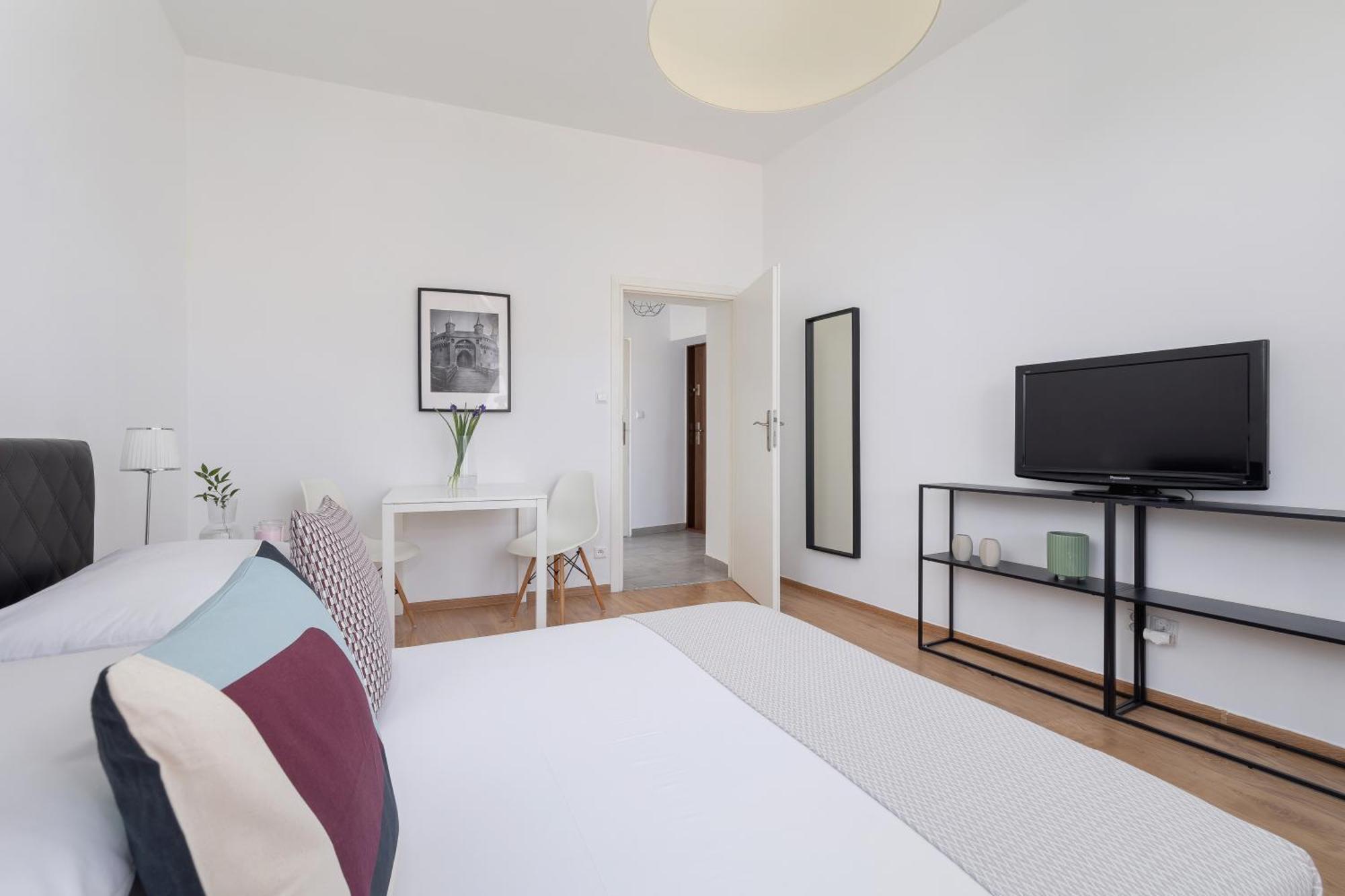1-Bedroom Apartment - Dluga 65 Street 크라쿠프 외부 사진